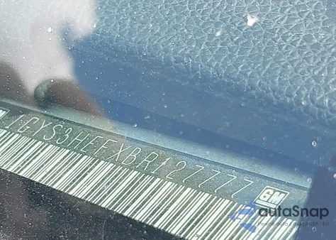 2011 Cadillac Escalade Esv Luxury from USA, damaged, VIN 1GYS3HEFXBR127777